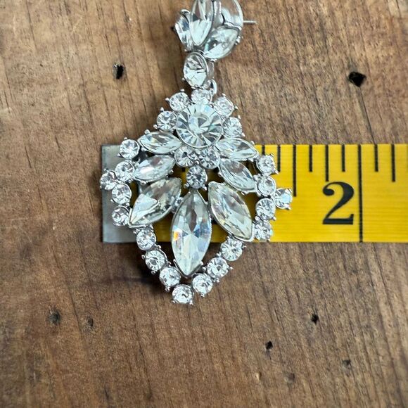 Banana Republic Rhinestone Statement Drop Pierced Earrings - Picture 4 of 7